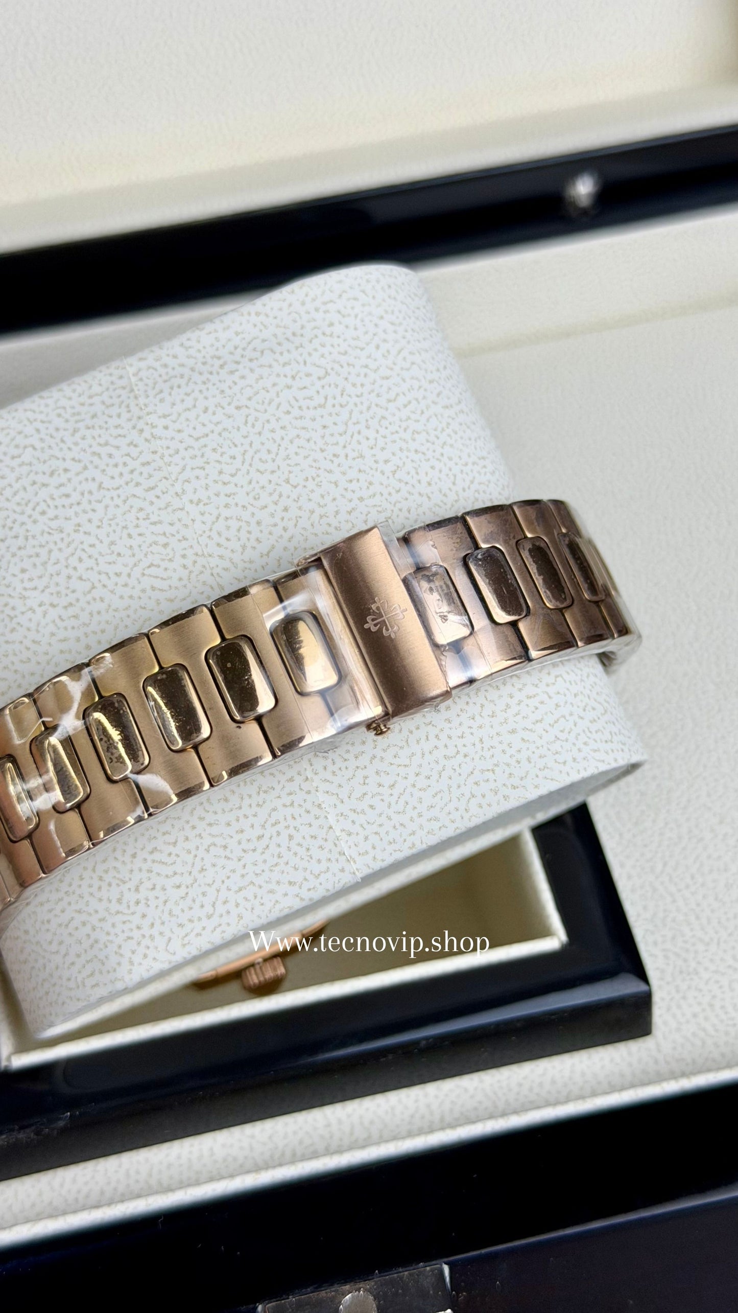 PATEK PHILLIPE NAUTILUS GOLD ROSE AAA+ (OPCIÓN A FULL SET)