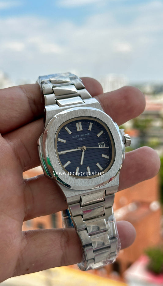 PATEK PHILIPPE NAUTILUS SILVER AND BLUE SEMIAUTOMÁTICO