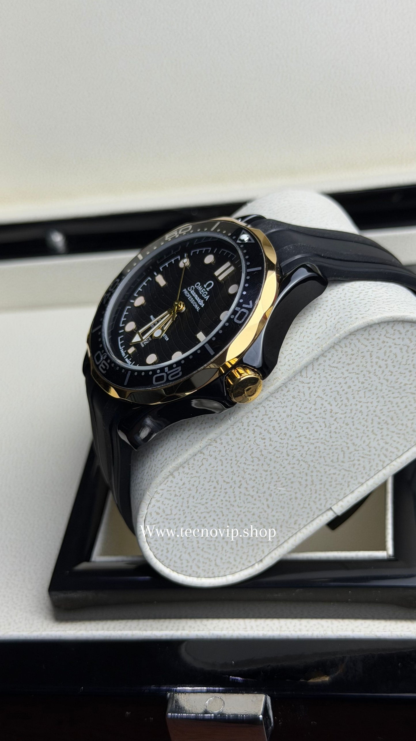 OMEGA SEASMASTER  GOLD BLACK