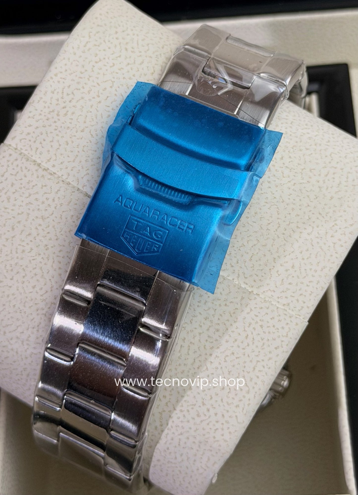TAG Heuer Aquaracer Professional 300 Date Silver and Black Semiautomático