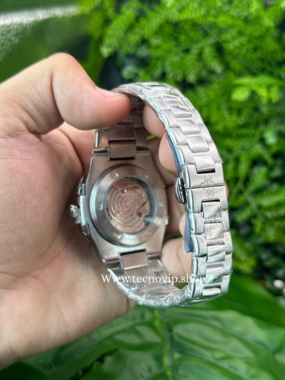 PATEK PHILIPPE NAUTILUS SILVER AND GREEN SEMIAUTOMÁTICO