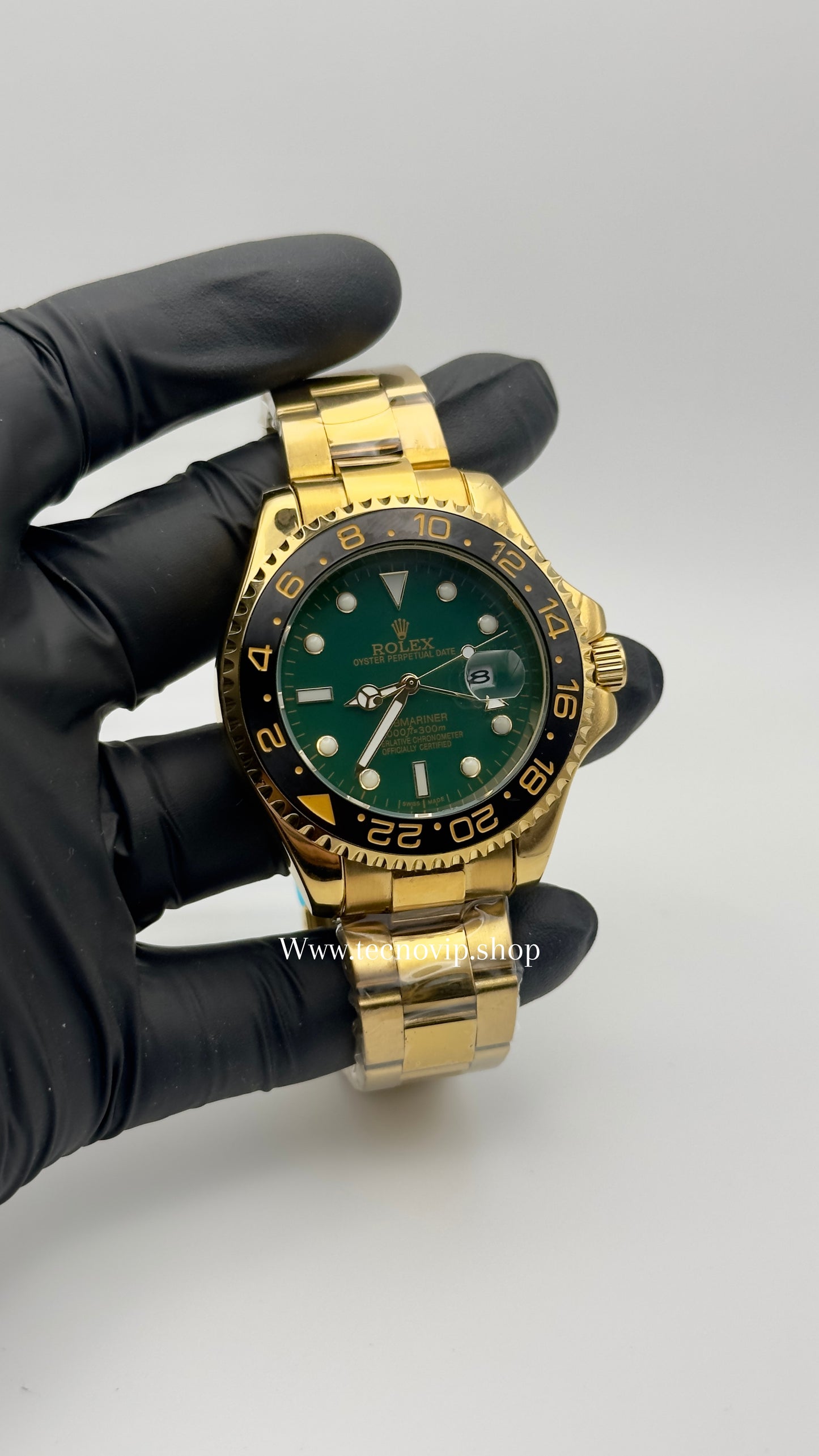 ROLEX GMT-MASTER GOLD AND GREEN BLACK