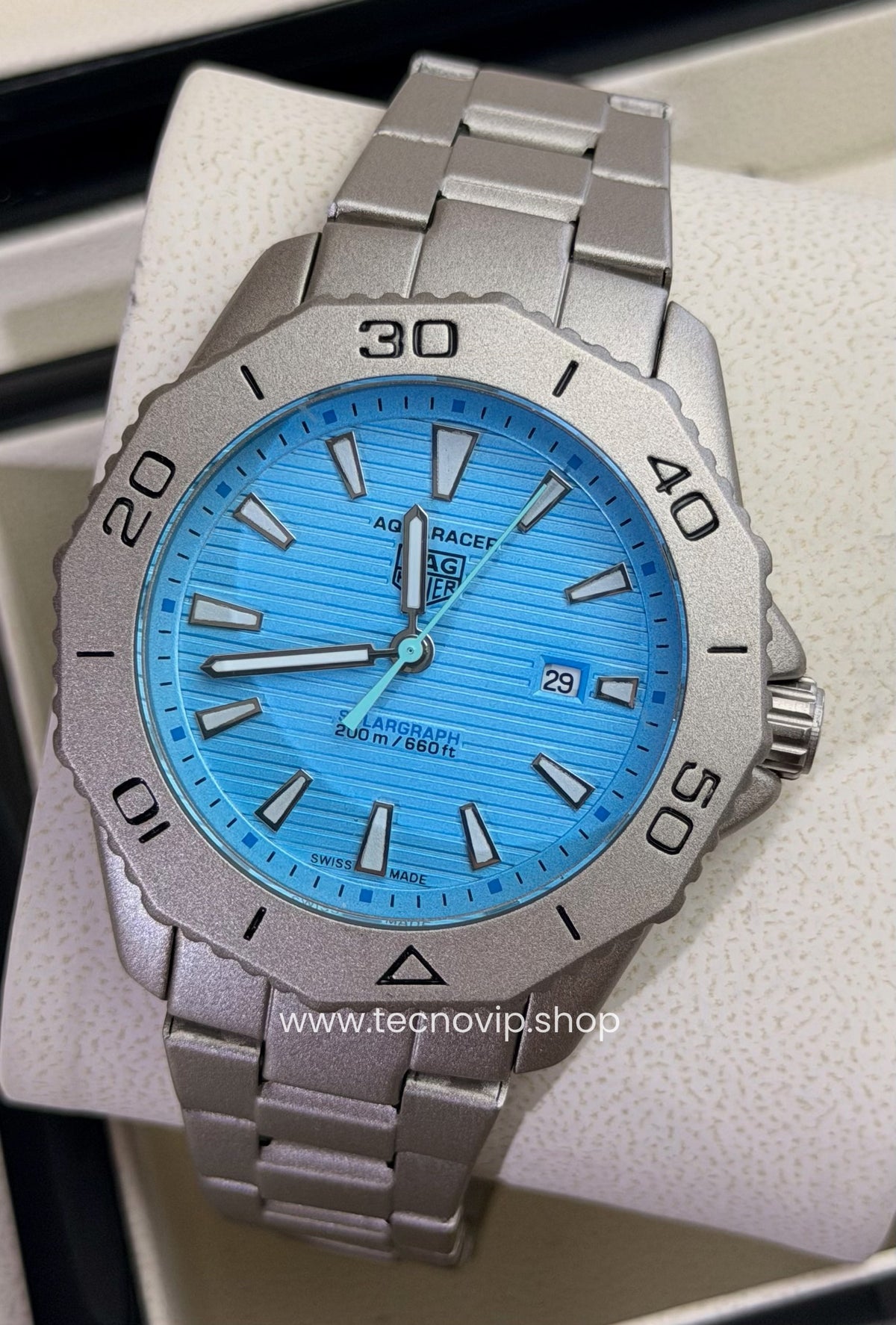 TAG Heuer Aquaracer Professional 200 Solargraph Titanium Tiffany Semiautomático
