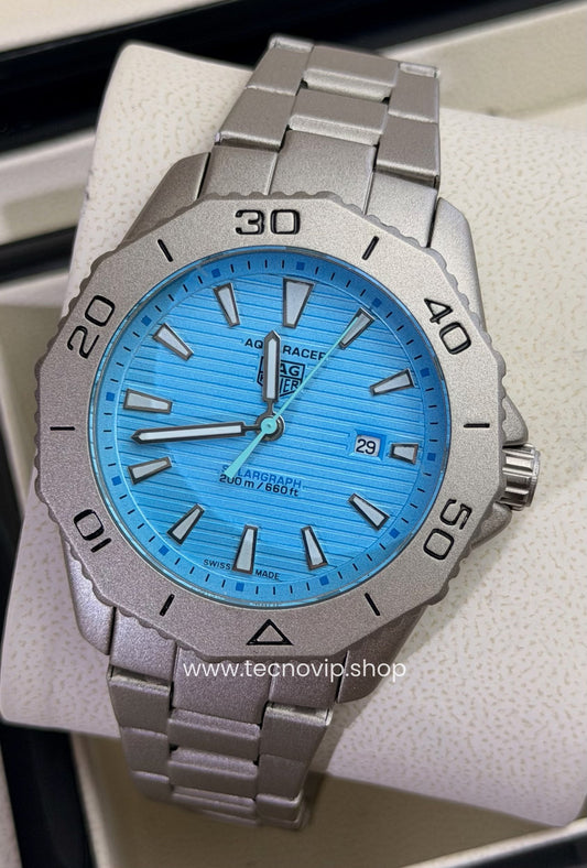 TAG Heuer Aquaracer Professional 200 Solargraph Titanium Tiffany Semiautomático