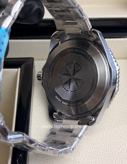 TAG Heuer Aquaracer Professional 200 Date Silver and White  Semiautomático