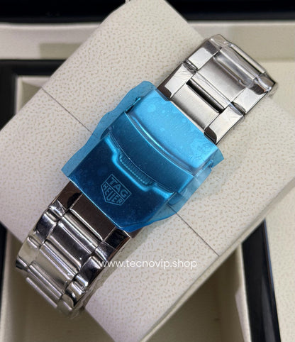 TAG Heuer Carrera Green Calibre Heuer 02