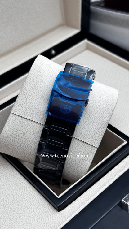 TAG CARRERA BLACK
