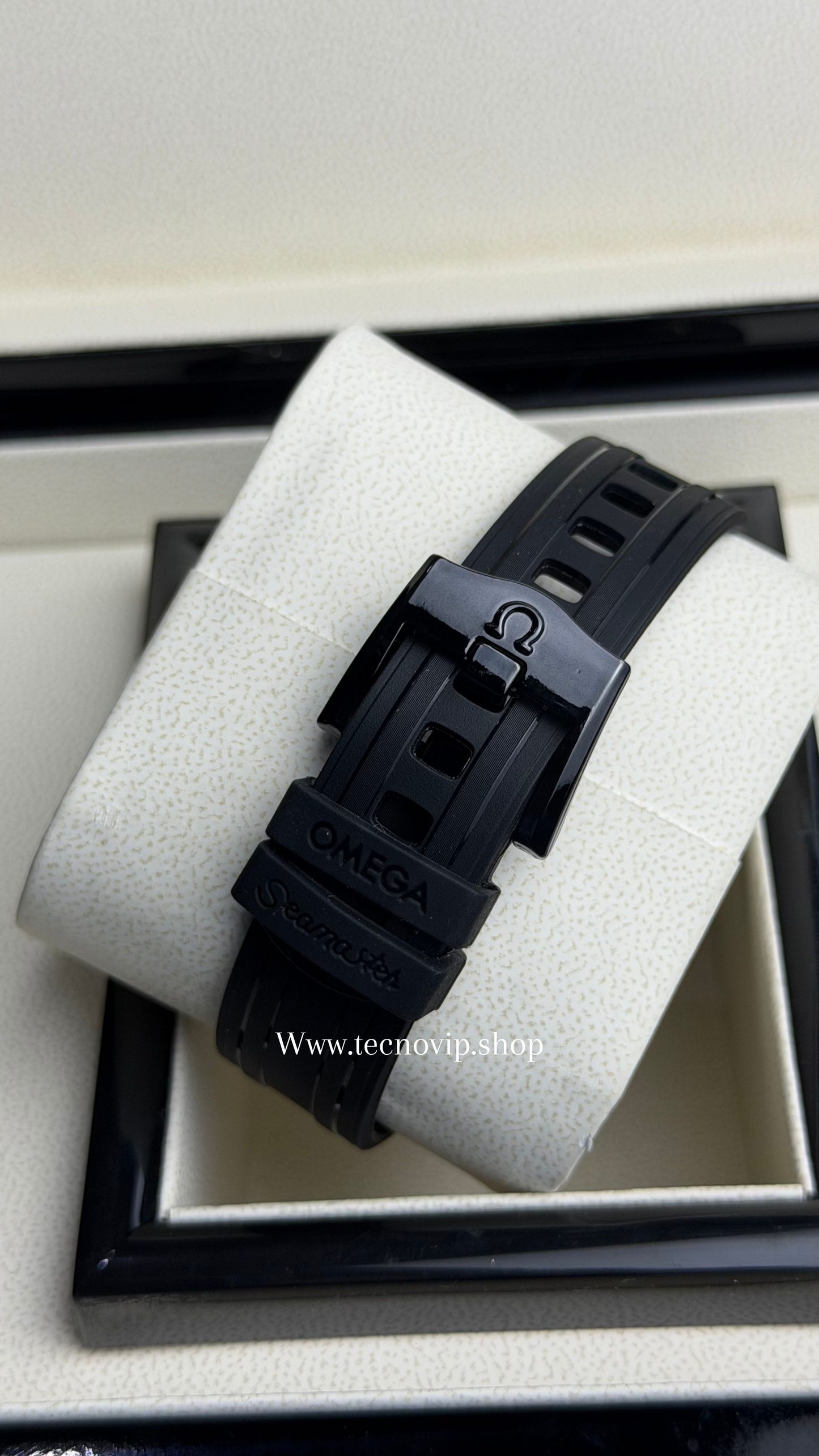 OMEGA SEASMASTER  GOLD BLACK