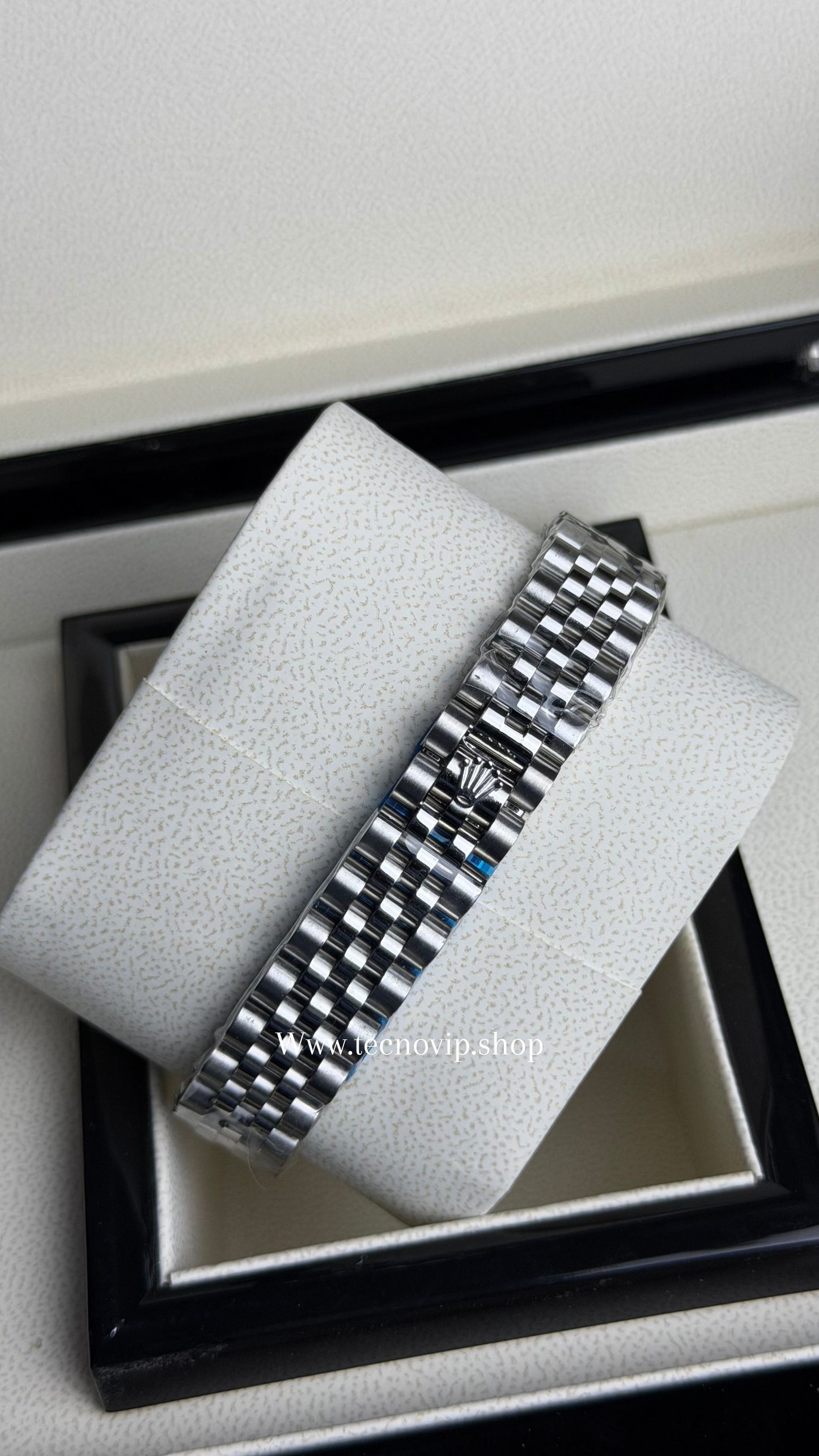 ROLEX PRESIDENCIAL SILVER AND WHITE STONE WHITE   (MUJER)