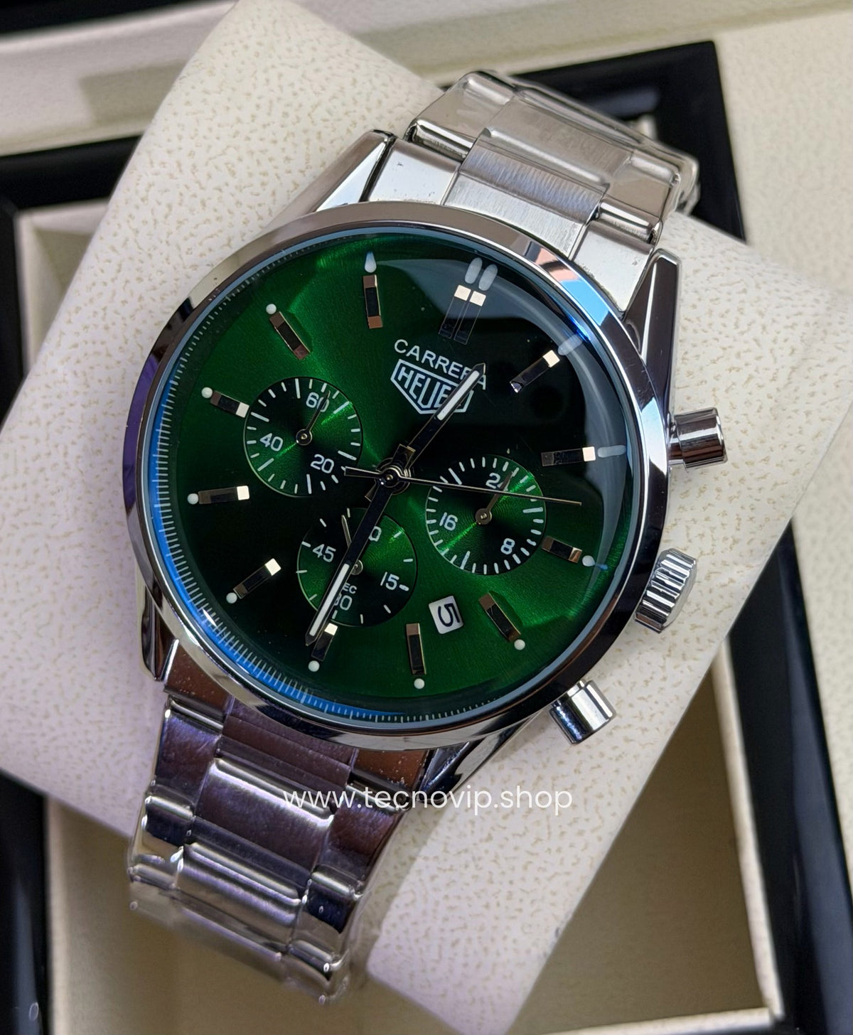 TAG Heuer Carrera Green Calibre Heuer 02