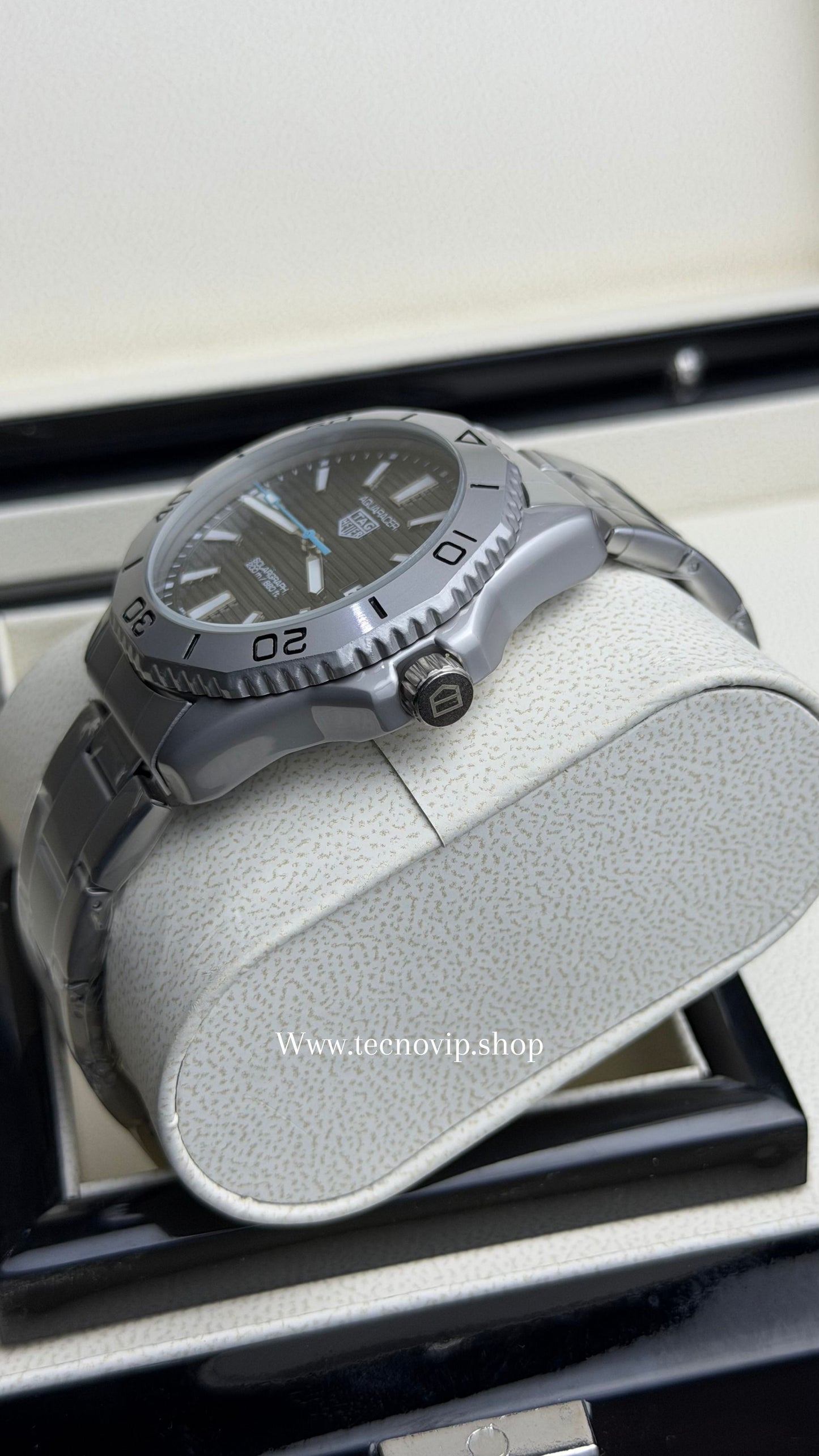 TAG TITANIUM SILVER AND BLACK