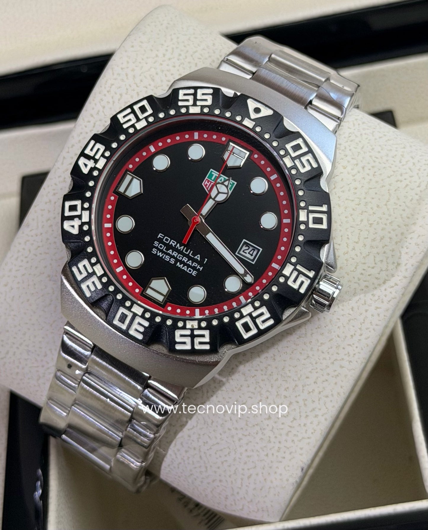 TAG Heuer Formula 1 Solargraph Silver and Black Semiautomático