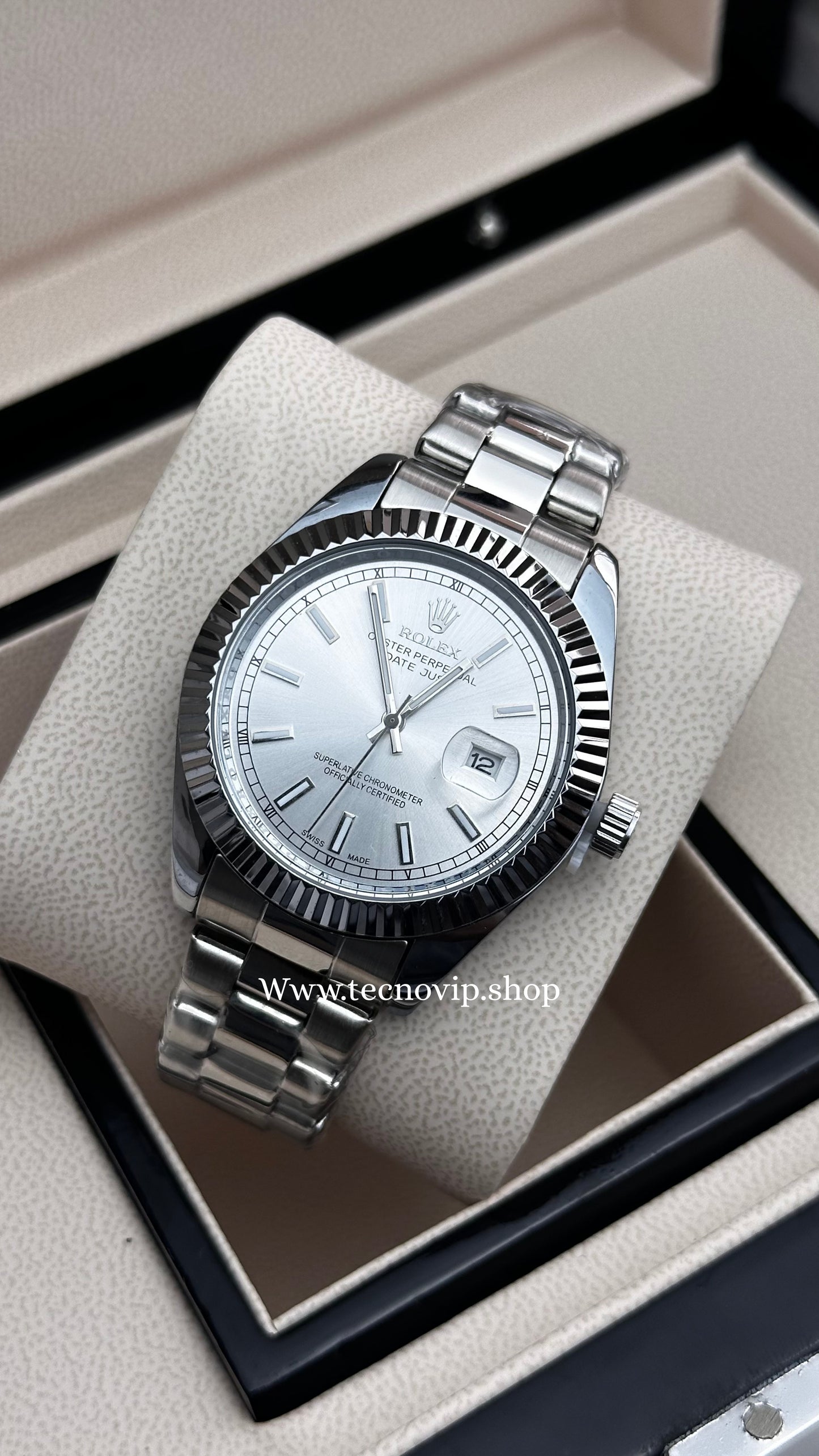 ROLEX DATEJUST SILVER AND WHITE