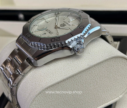 TAG Heuer Aquaracer Professional 200 Date Silver and White  Semiautomático