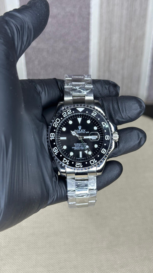 ROLEX SUBMARINER SILVER AND BLACK (JUBILE)